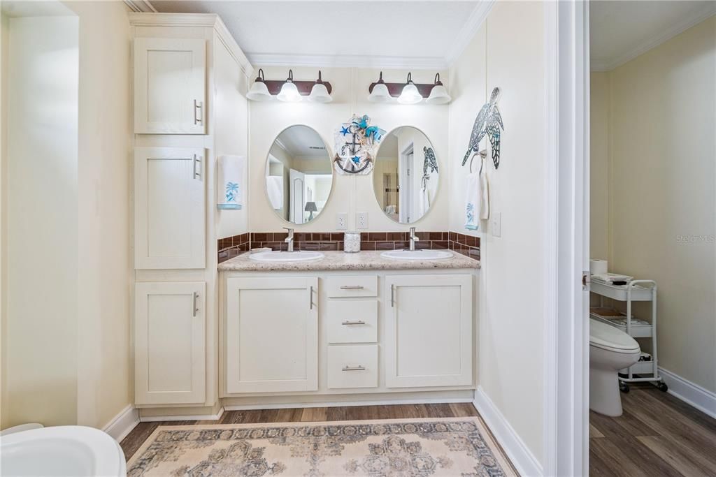 Bathroom, Dual Sink Vanities, Interior, Wood Texture Flooring