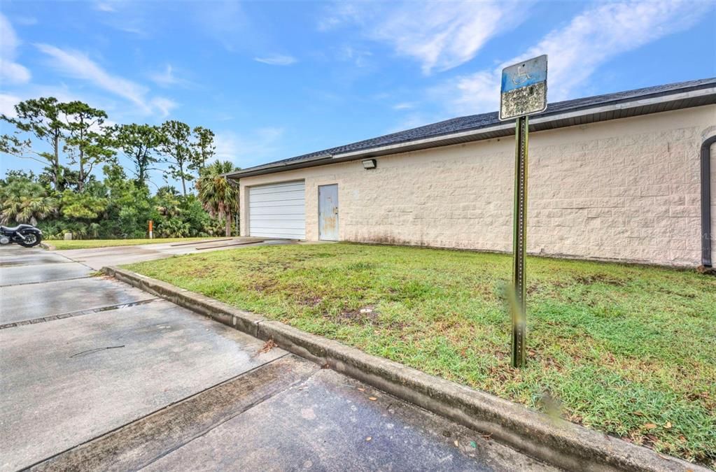Backyard, Detached Garage, Exterior