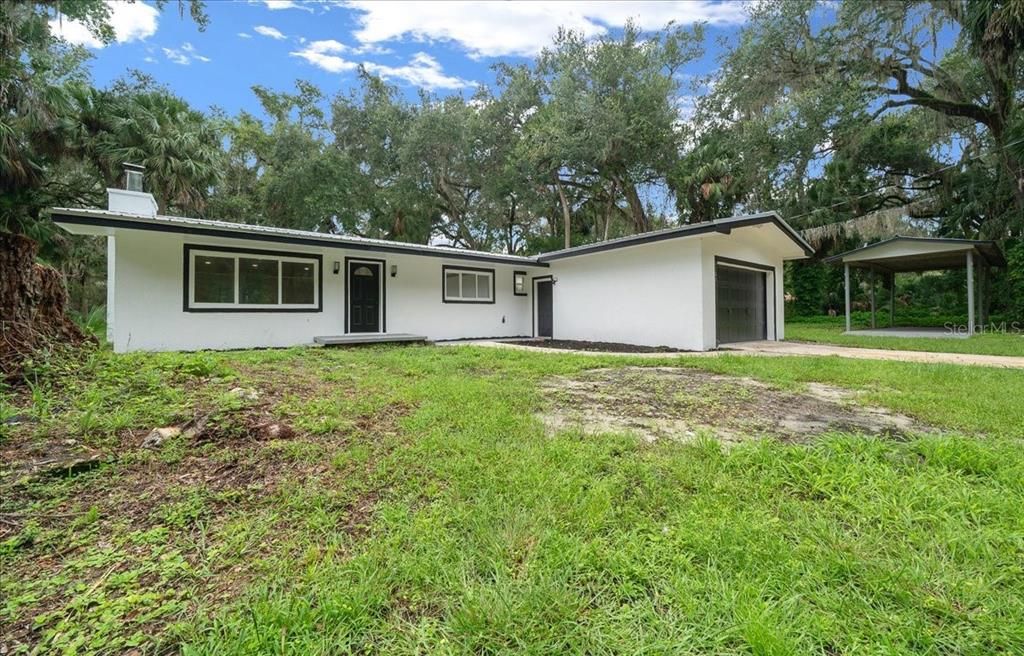 Backyard, Exterior