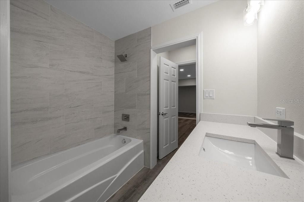 Bathroom, Interior, Marble Walls, Recessed Lighting