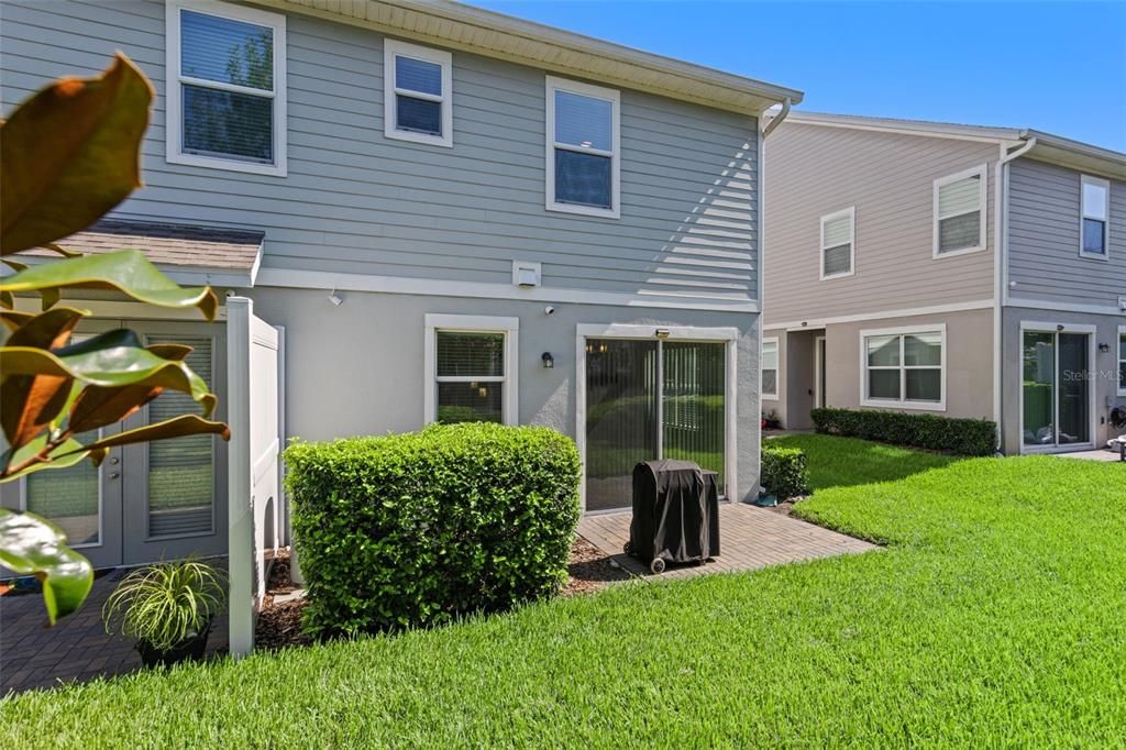 Backyard, Exterior, Facade, Rowhouse