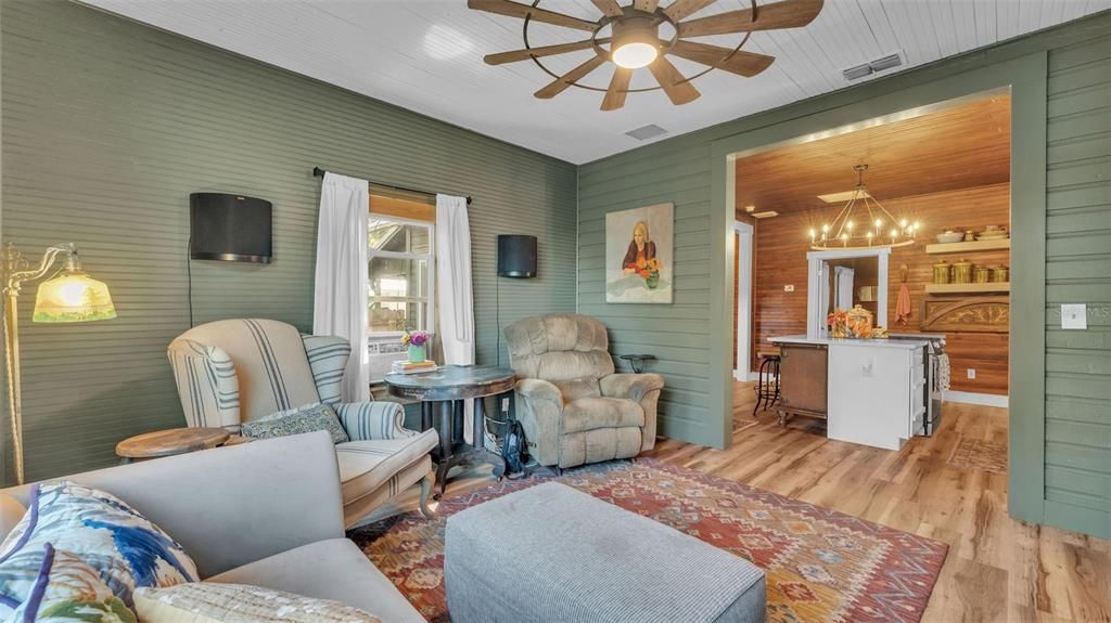 Interior, Kitchen, Living room, Pendant Lights, Wood Texture Flooring