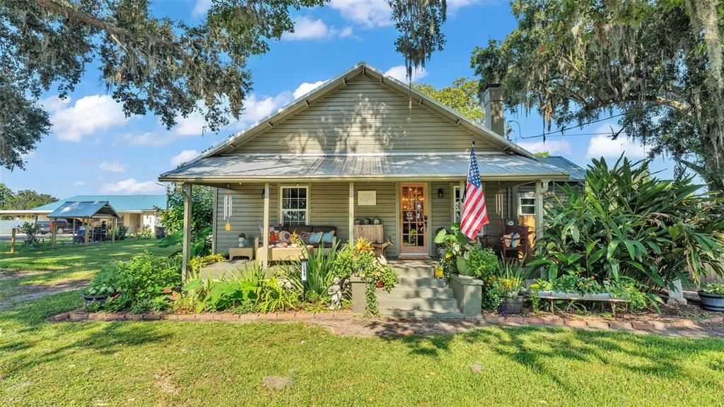 Exterior, Facade, American Craftsman