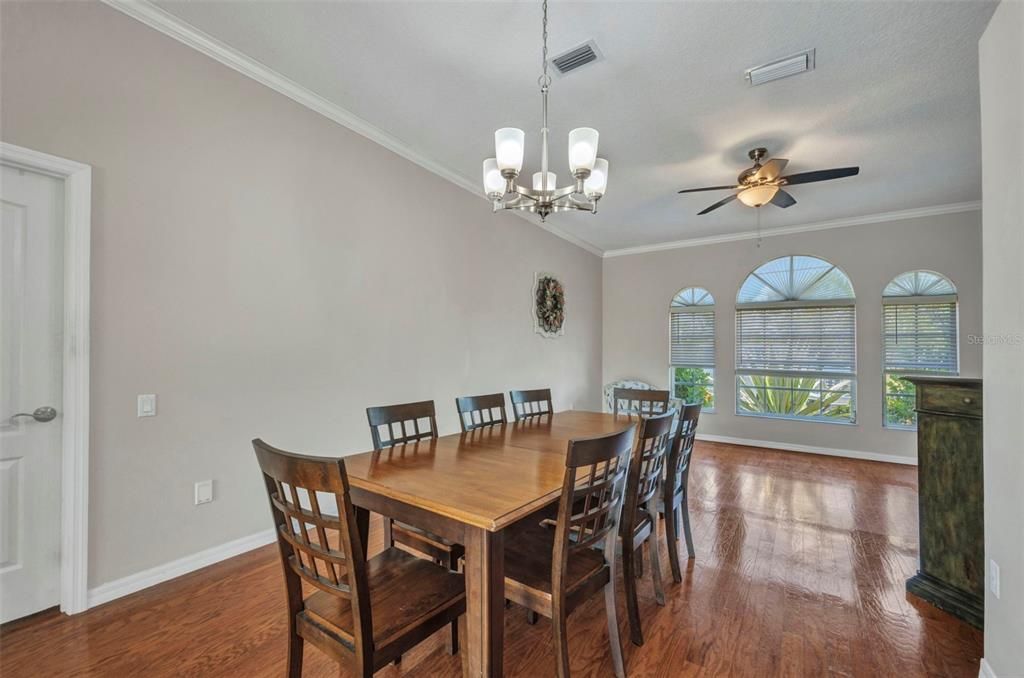Chandelier, Dining room, Interior, Wood Texture Flooring