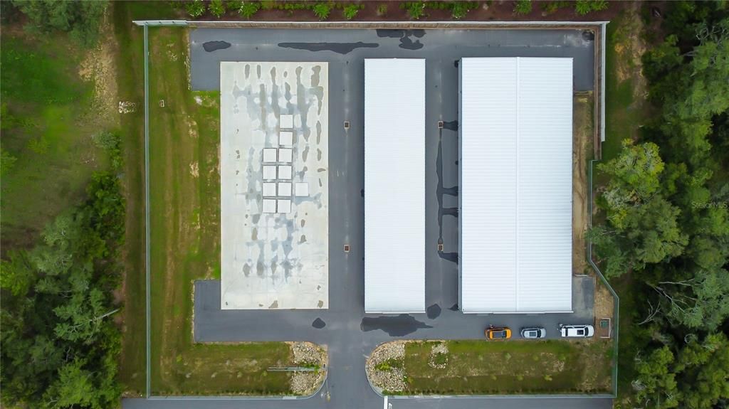Exterior, Drone