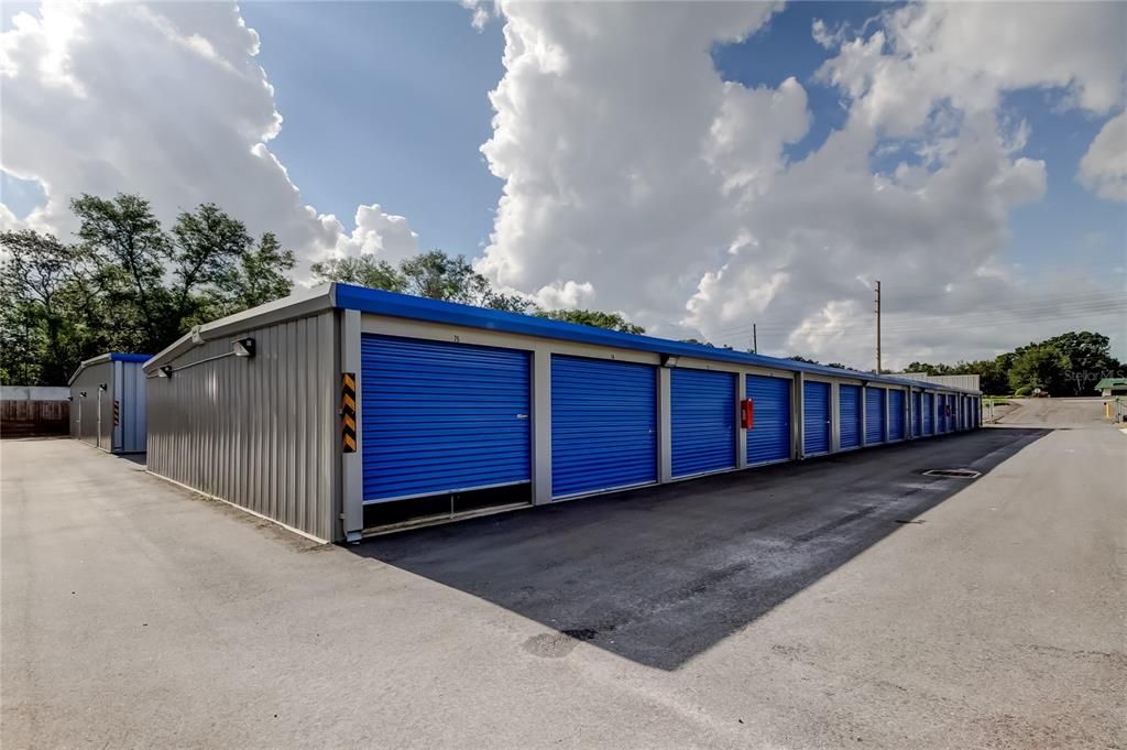 Detached Garage, Exterior