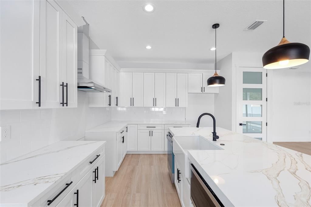 Interior, Kitchen, Pendant Lights, Recessed Lighting, Wood Texture Flooring