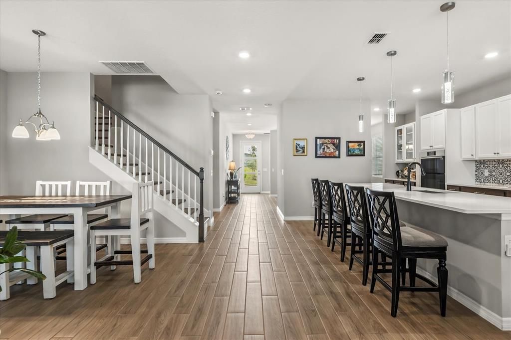 Dining room, Interior, Kitchen, Pendant Lights, Recessed Lighting, Wood Texture Flooring