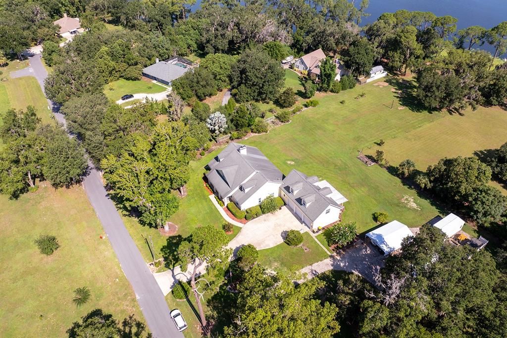 Exterior, Drone