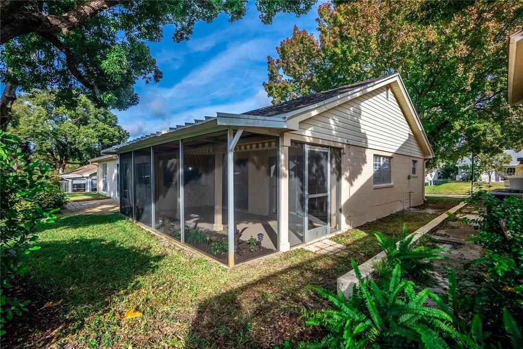 Backyard, Exterior