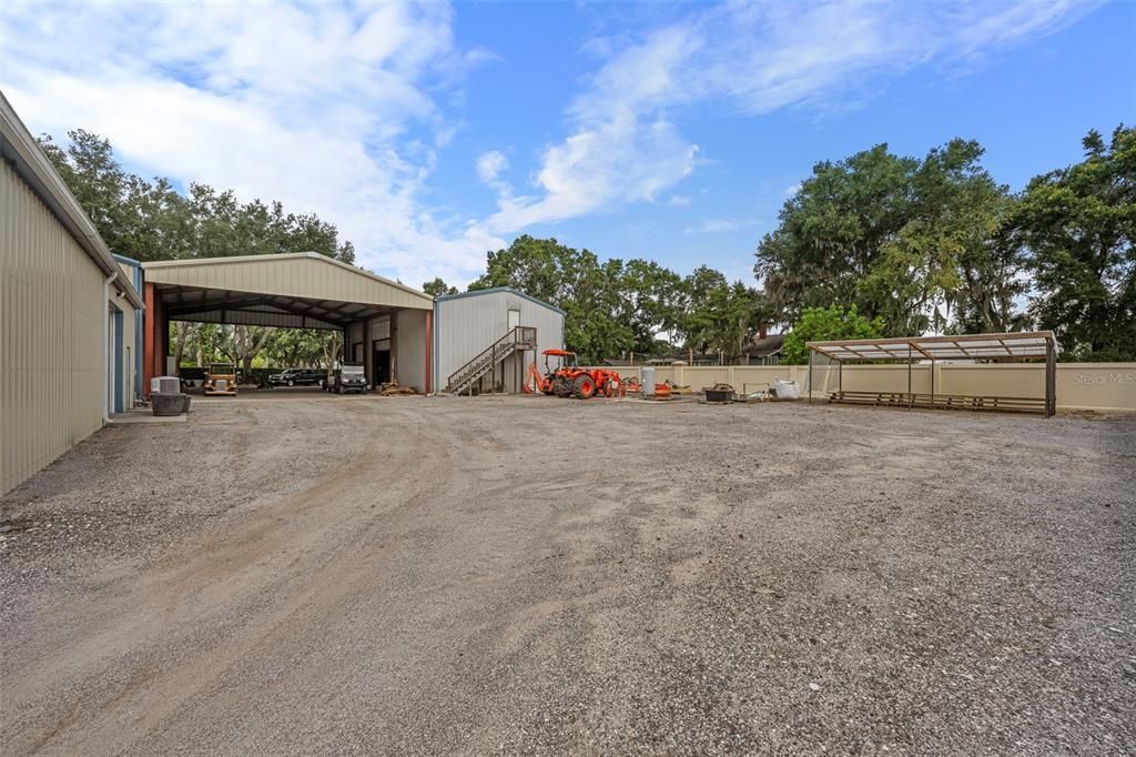 Backyard, Exterior