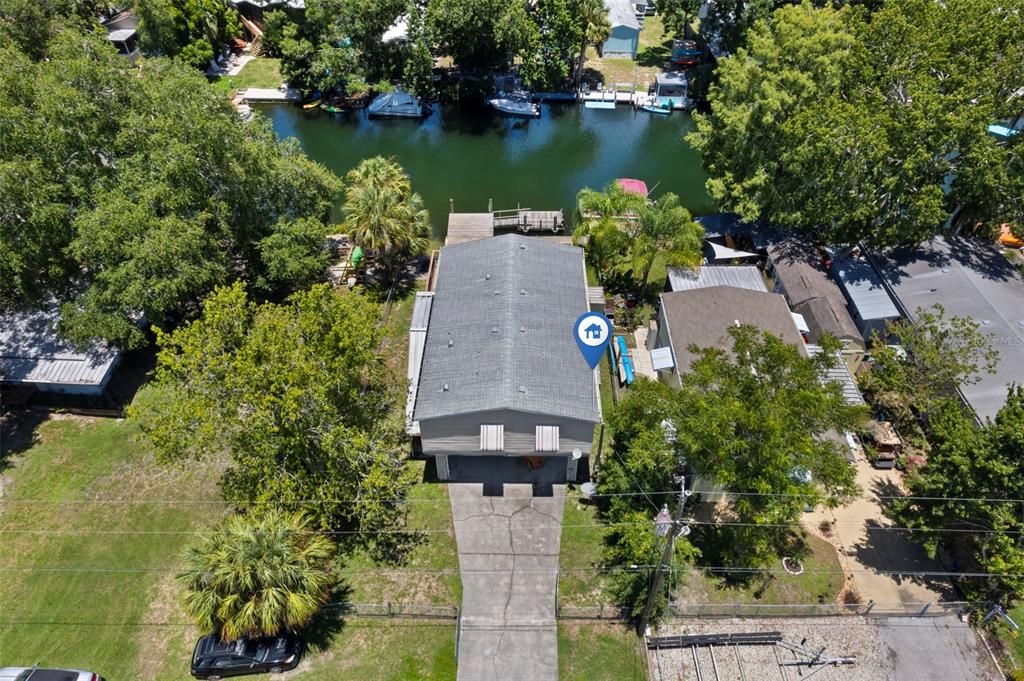 Exterior, Drone