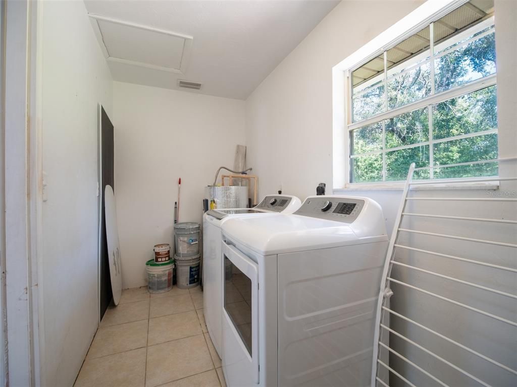 Interior, Washer