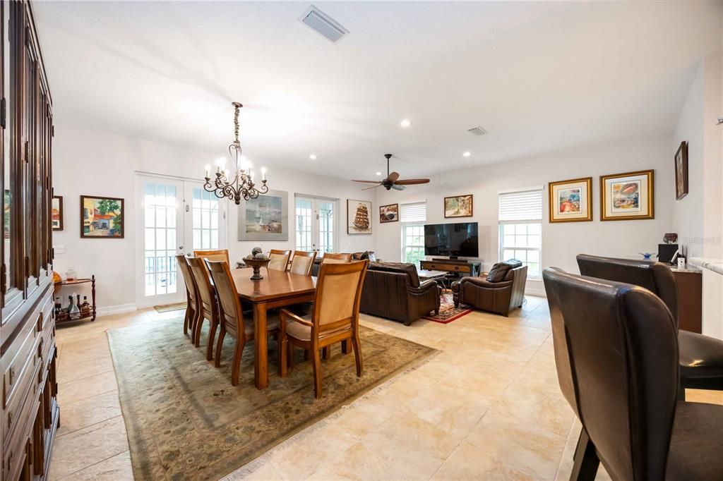 Chandelier, Dining room, Interior, Living room, Recessed Lighting