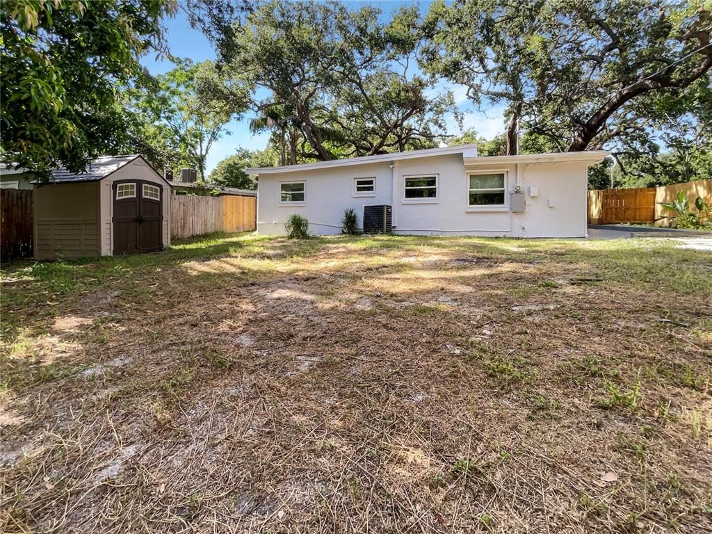 Backyard, Exterior