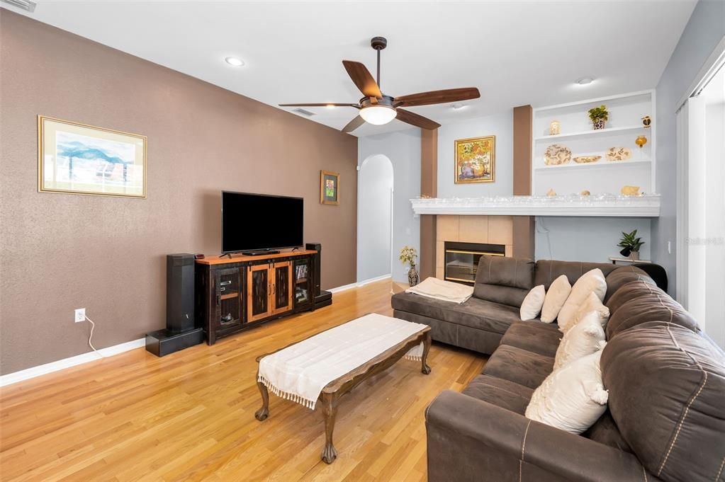 Fireplace, Interior, Living room, Recessed Lighting, Wood Texture Flooring