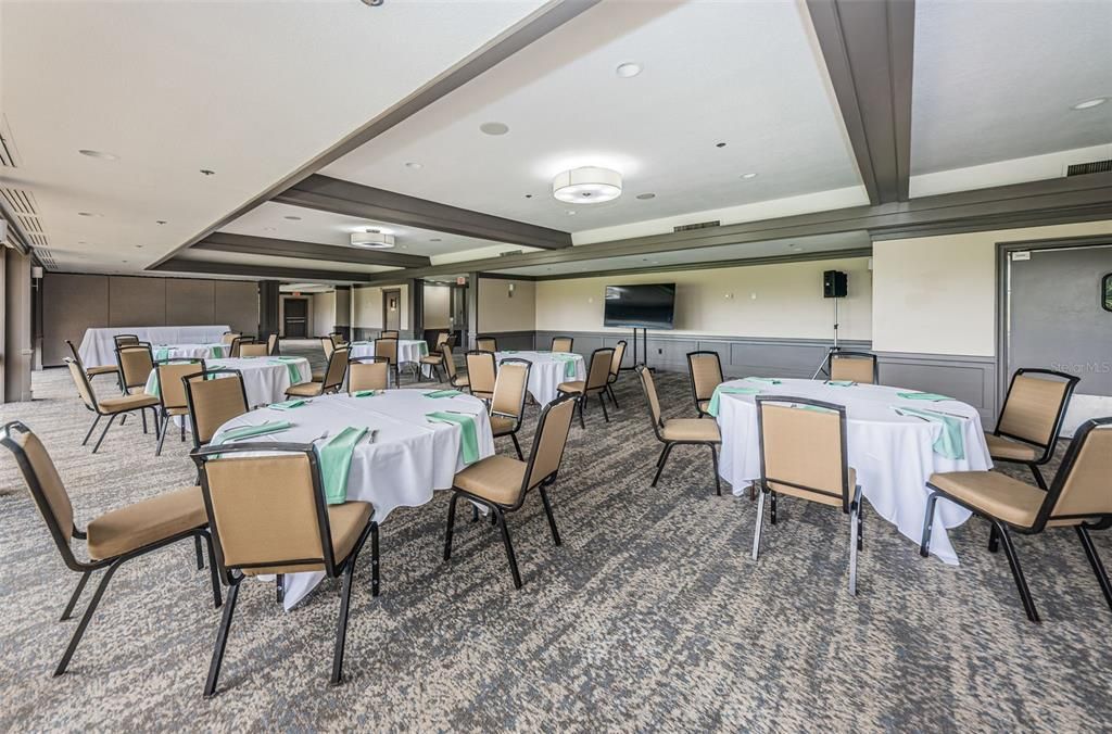Dining room, Interior, Recessed Lighting