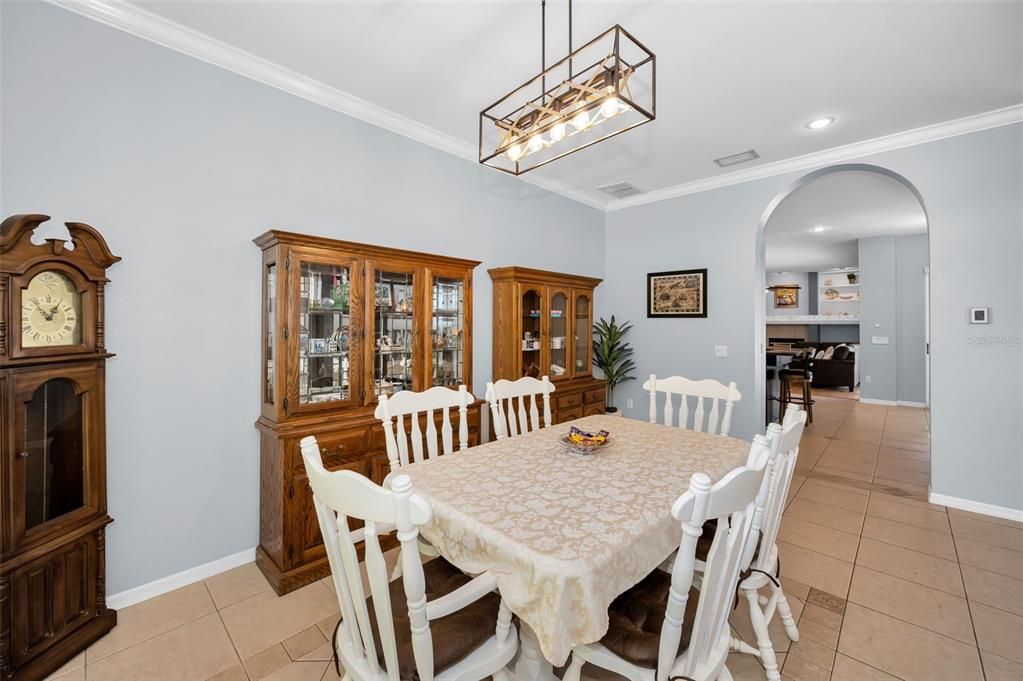 Dining room, Interior, Pendant Lights, Recessed Lighting