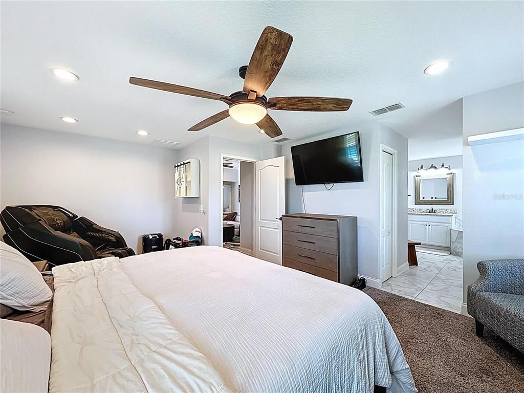 Bedroom, Interior, Marble, Recessed Lighting