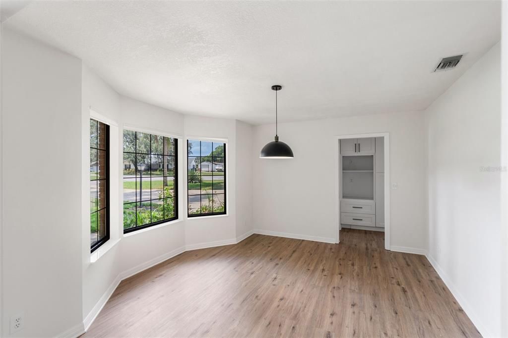 Empty room, Interior, Pendant Lights, Wood Texture Flooring
