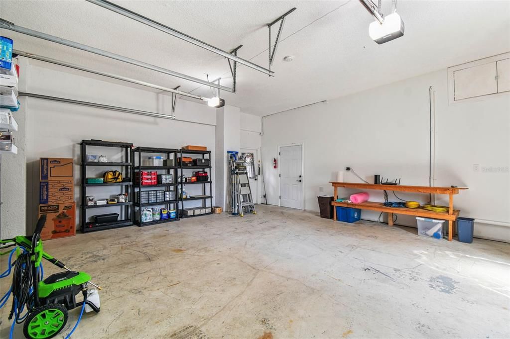 Garage, Interior