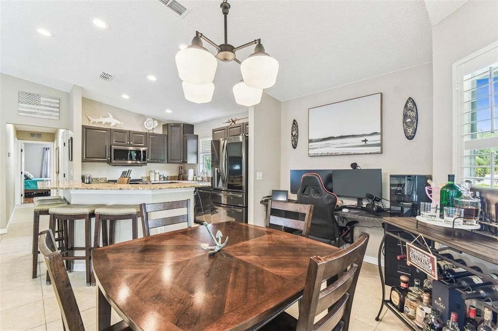 Dining room, Interior, Kitchen, Recessed Lighting, Stainless Steel Appliances