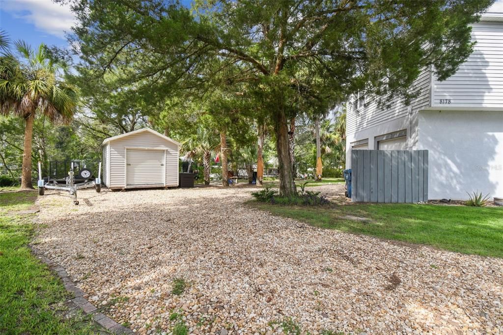 Backyard, Exterior