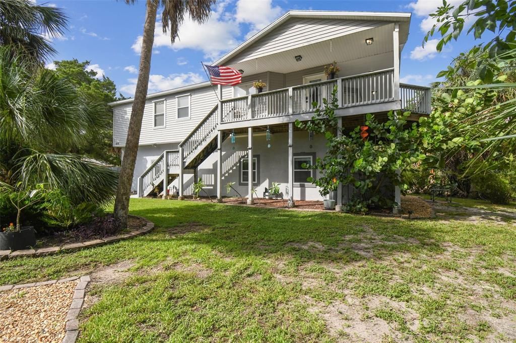 Backyard, Exterior