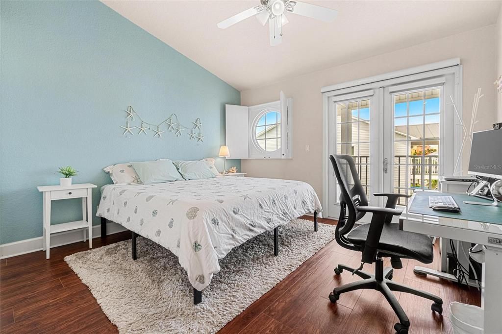 Bedroom, Home Office, Interior, Wood Texture Flooring