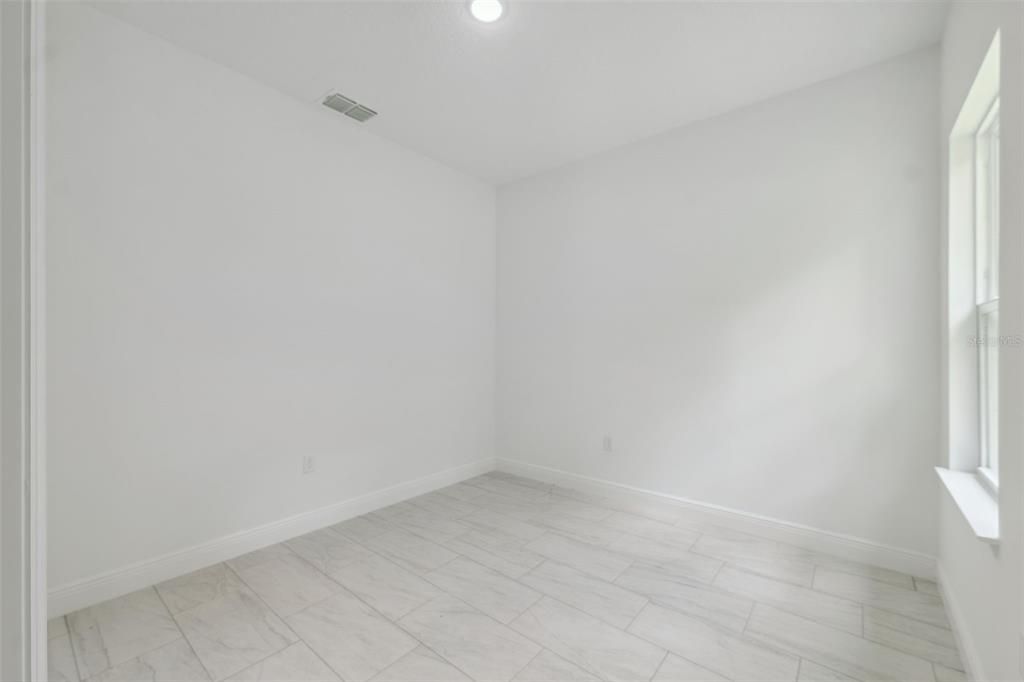 Empty room, Interior, Marble, Recessed Lighting