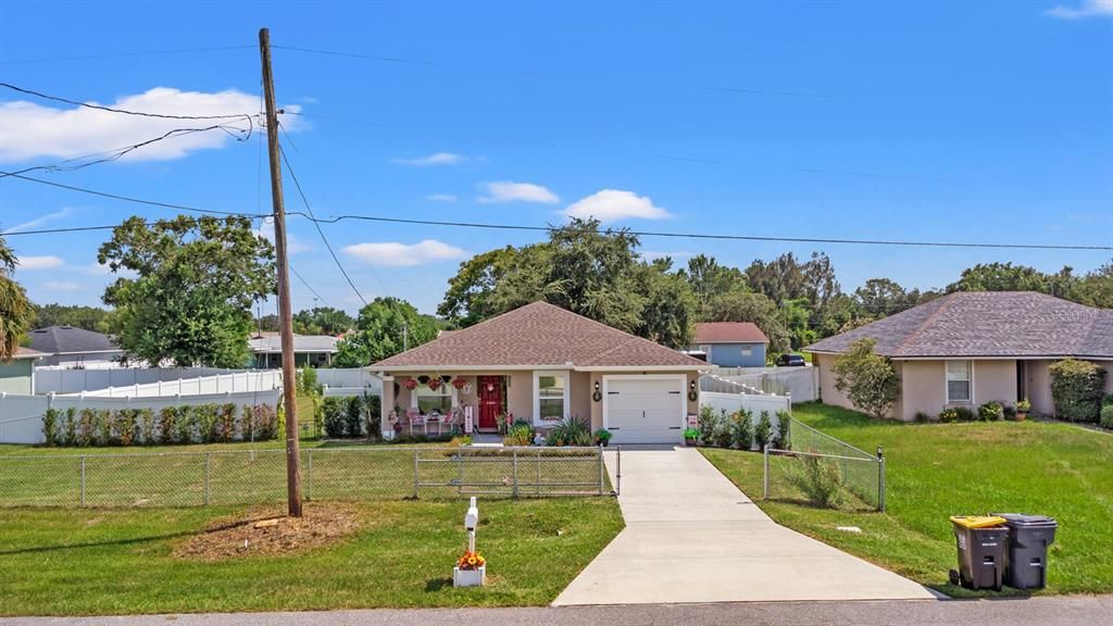 Attached, Backyard, Exterior, Facade, Ranch