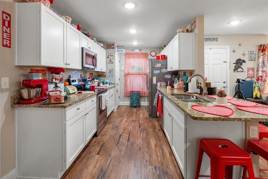 Interior, Kitchen, Recessed Lighting, Wood Texture Flooring