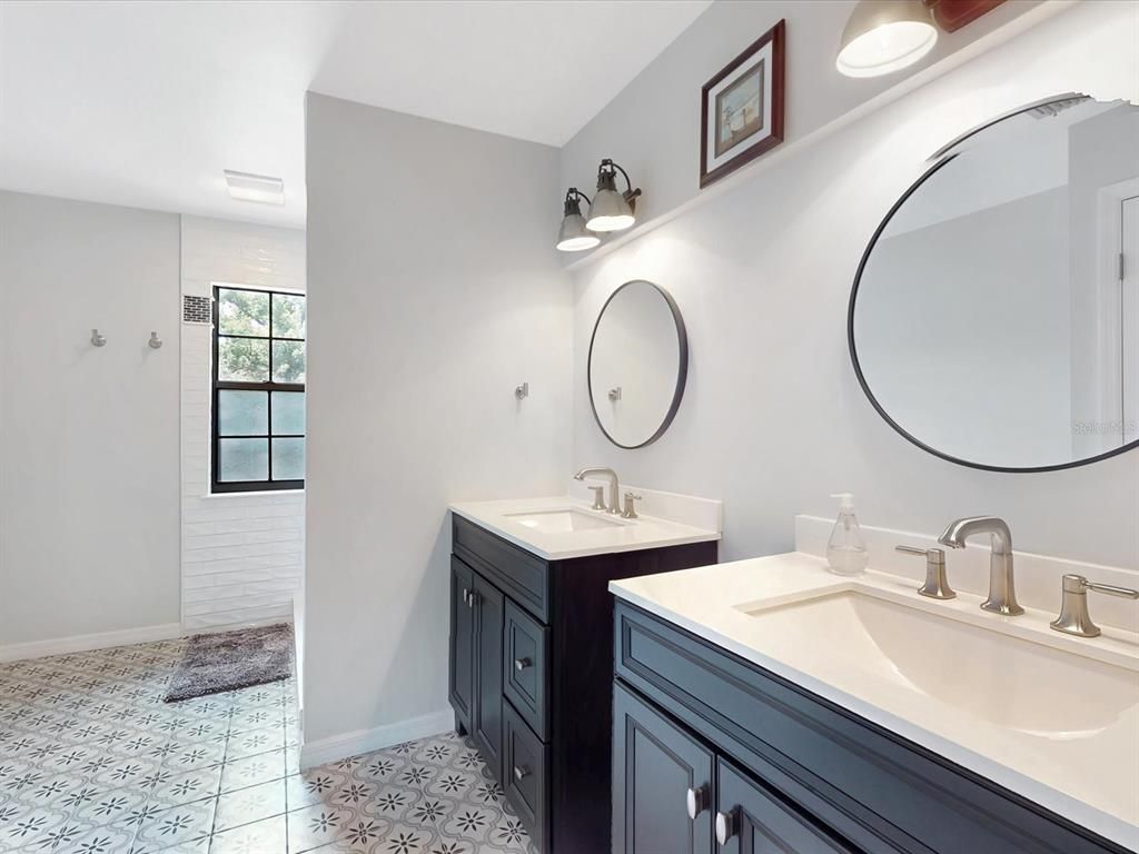 Bathroom, Dual Sink Vanities, Interior