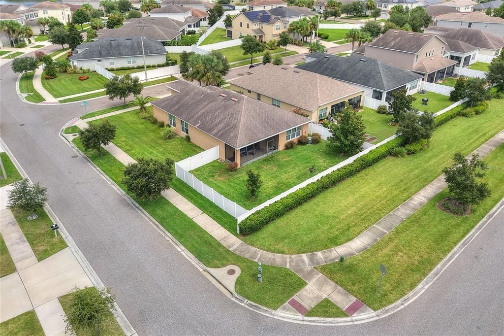 Exterior, Drone