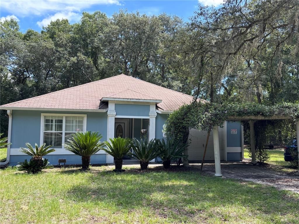 Backyard, Exterior, Facade, Ranch