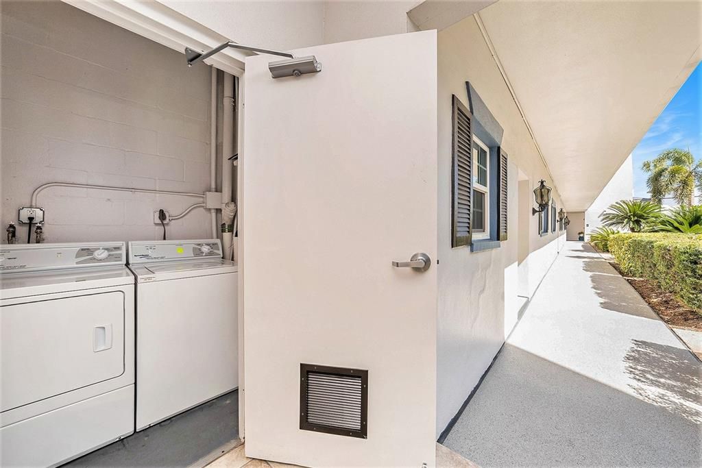Exterior, Washer