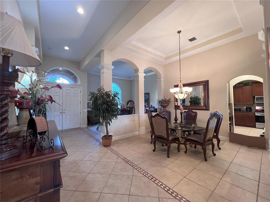 Chandelier, Dining room, Interior, Pendant Lights, Recessed Lighting