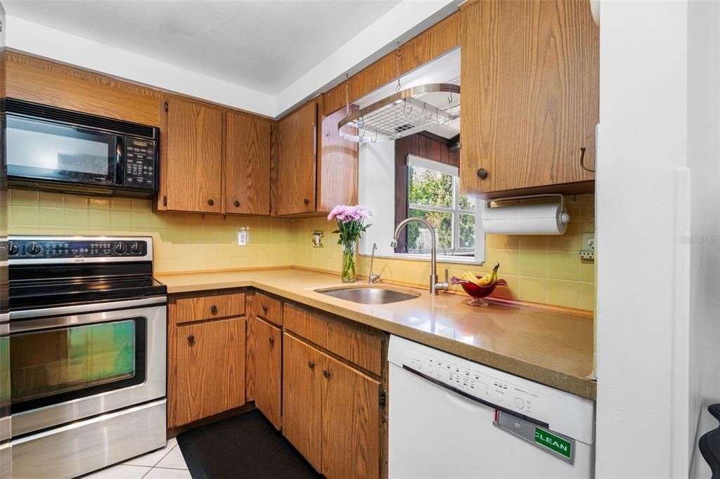 Interior, Kitchen, Stainless Steel Appliances