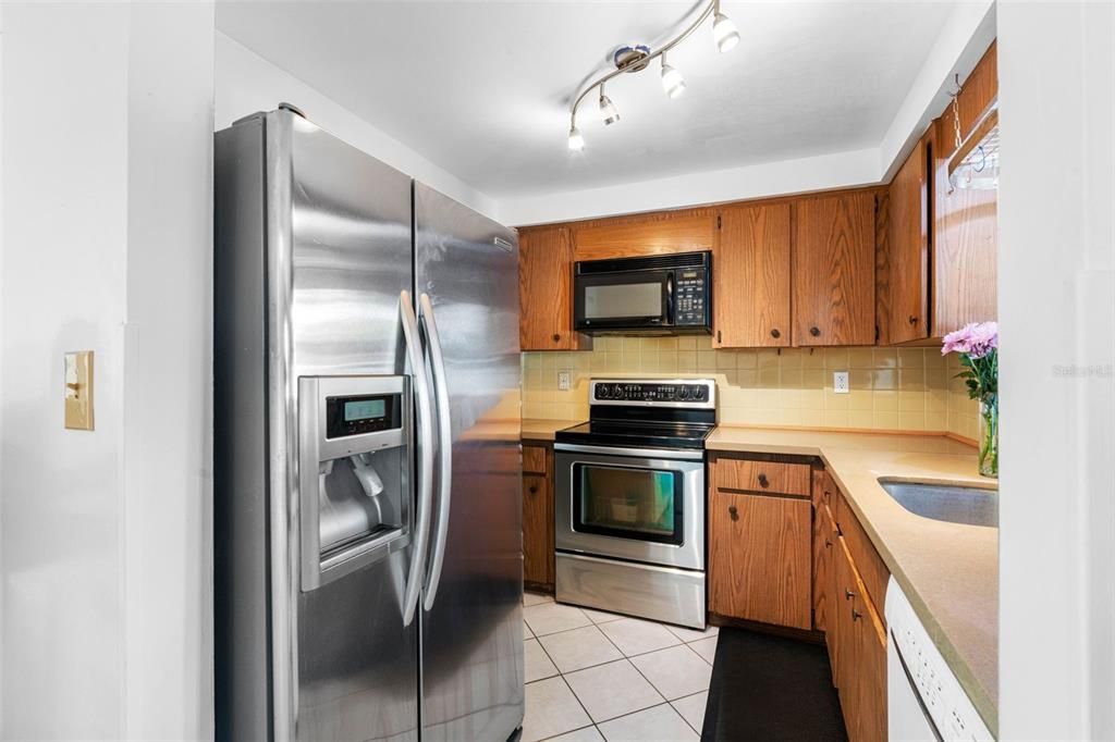 Interior, Kitchen, Stainless Steel Appliances