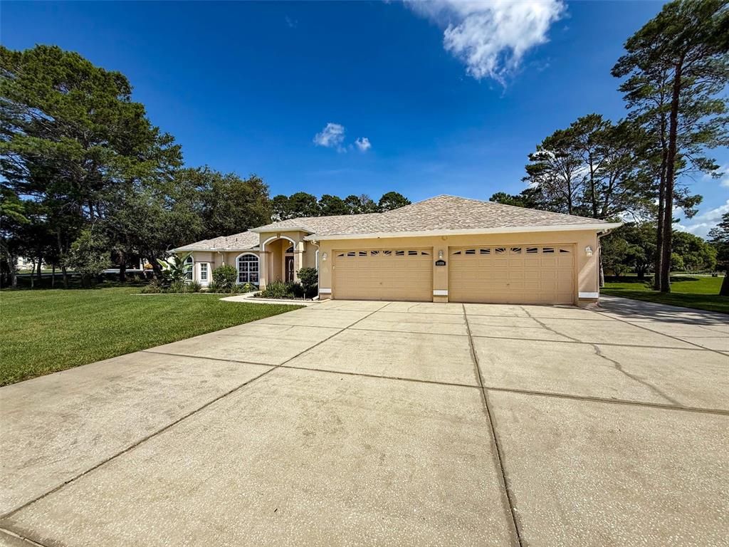 Attached, Backyard, Exterior, Facade, Ranch