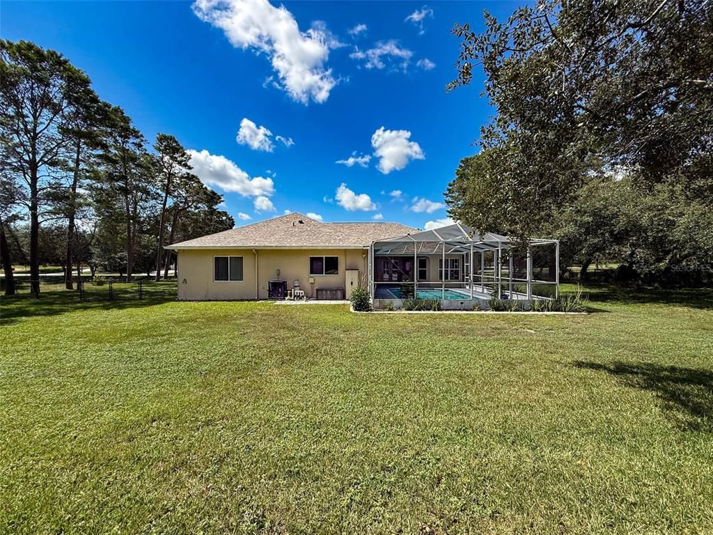 Backyard, Exterior