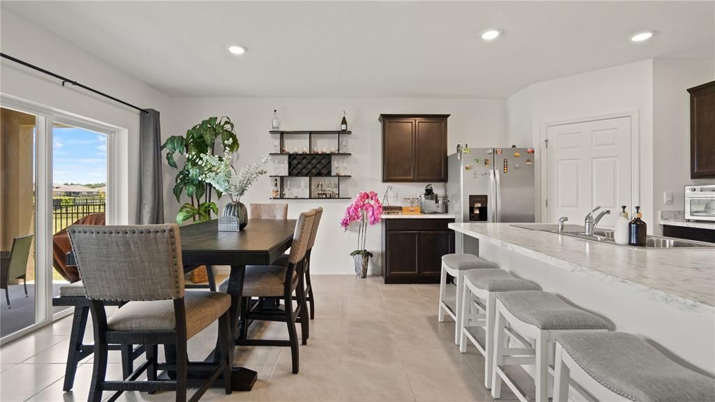 Dining room, Interior, Kitchen, Recessed Lighting