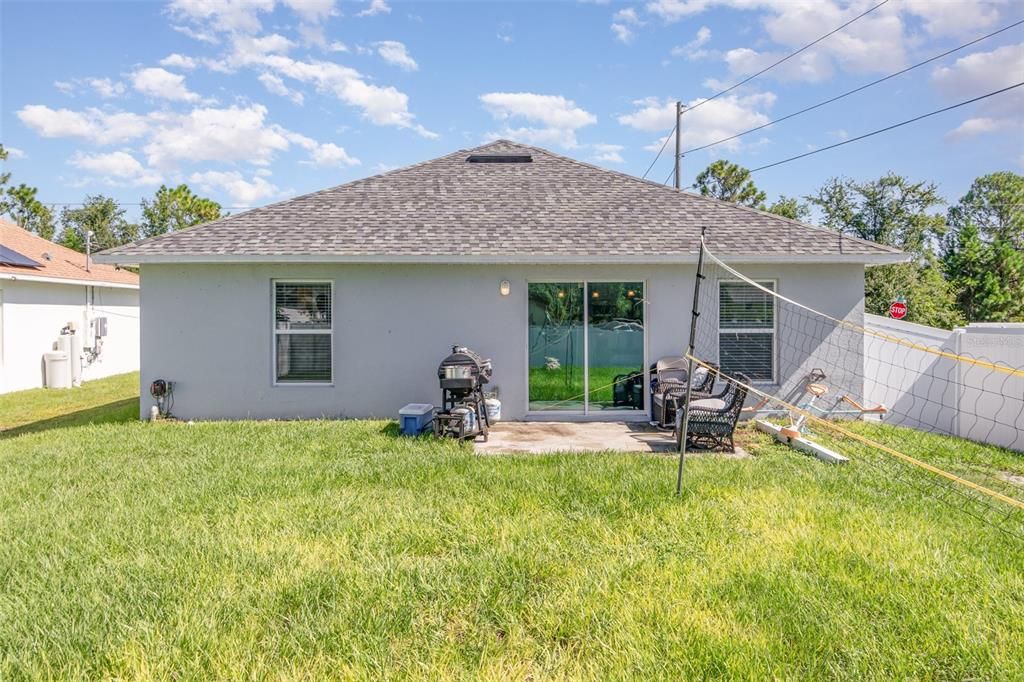 Backyard, Exterior