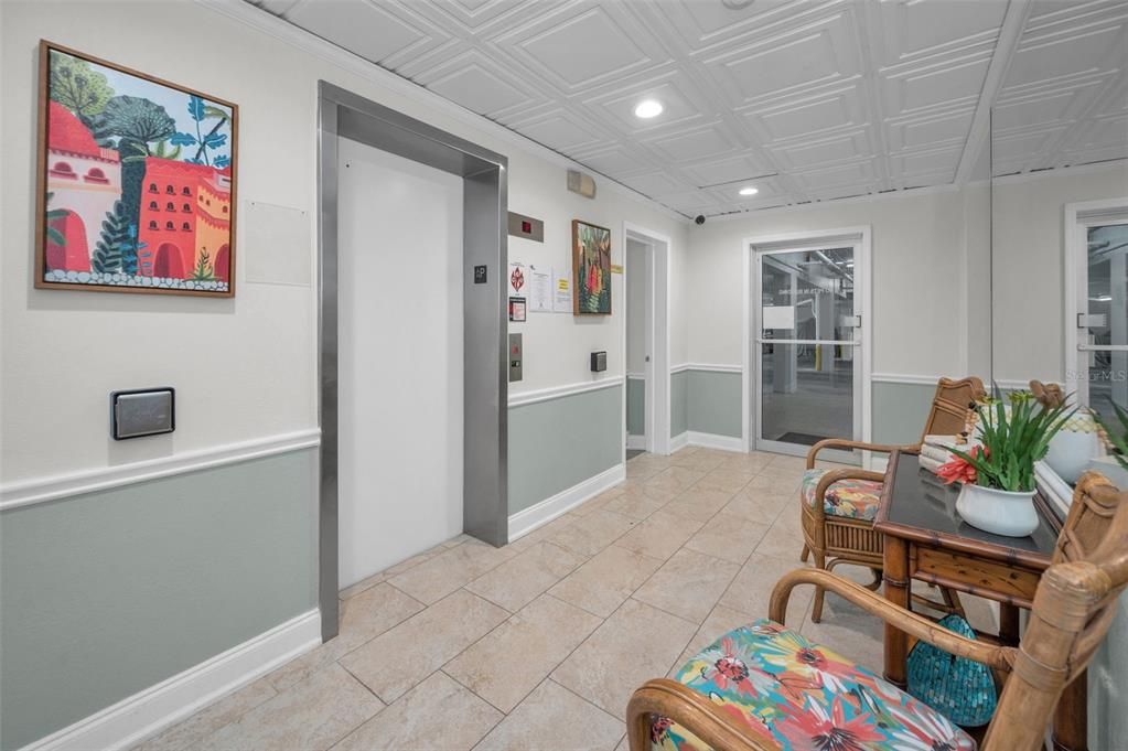 Elevator, Interior, Recessed Lighting