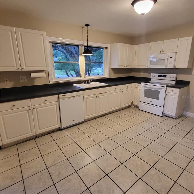 Interior, Kitchen, Pendant Lights