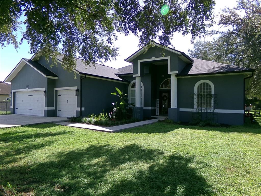 Backyard, Detached Garage, Exterior, Facade, American Craftsman