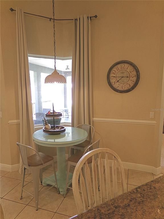 Dining room, Interior, Pendant Lights