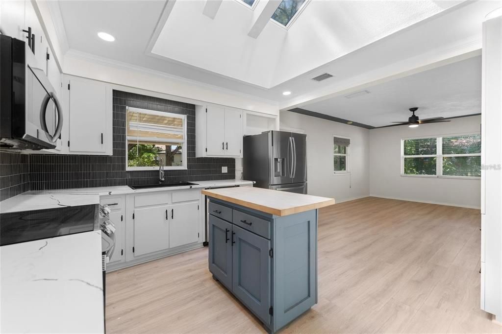 Interior, Kitchen, Recessed Lighting, Wood Texture Flooring