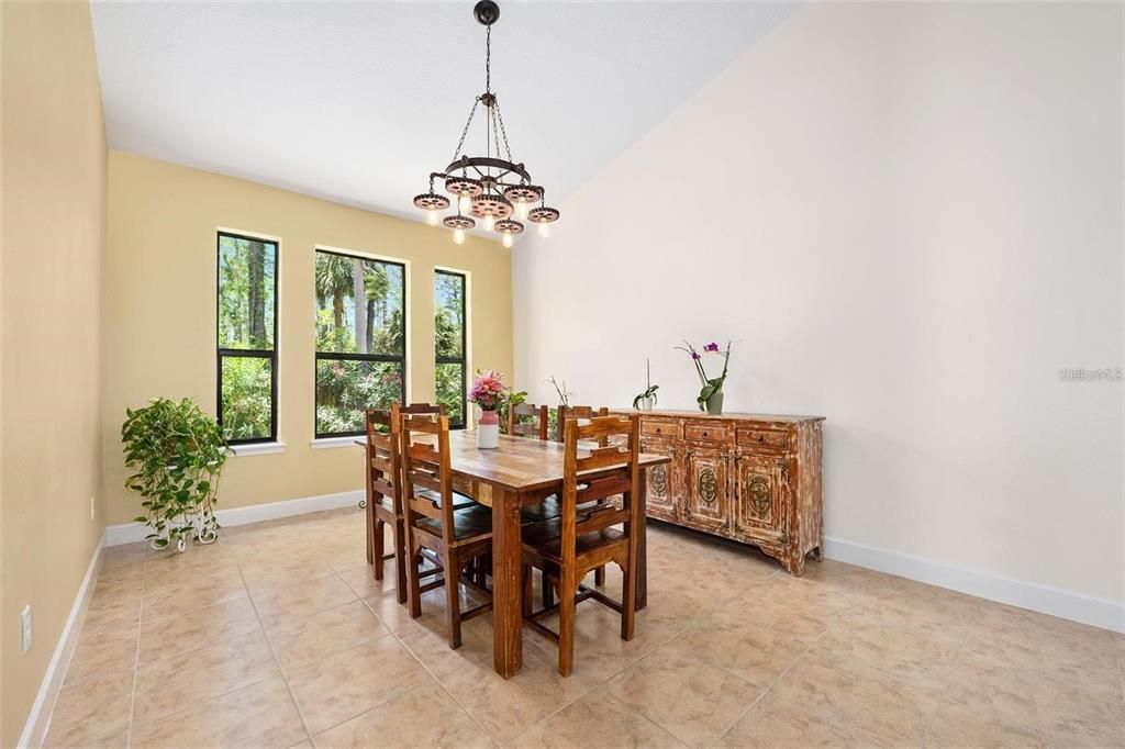 Dining room, Interior, Pendant Lights