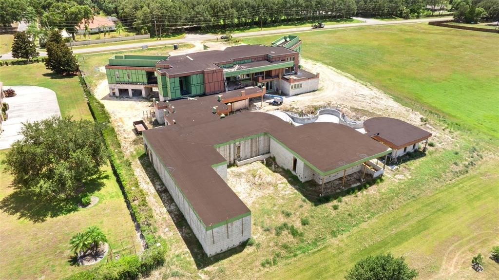 Exterior, Drone